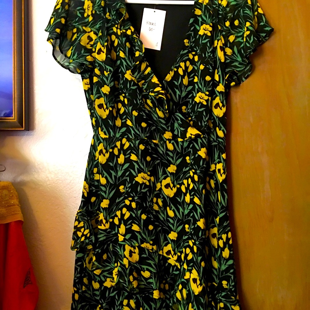 NWT Lush ruffle dress. Size Small. Bundle and save!!